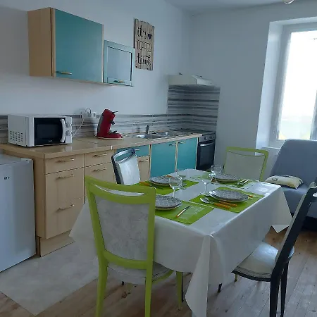 Proche Carcassonne Apartamento