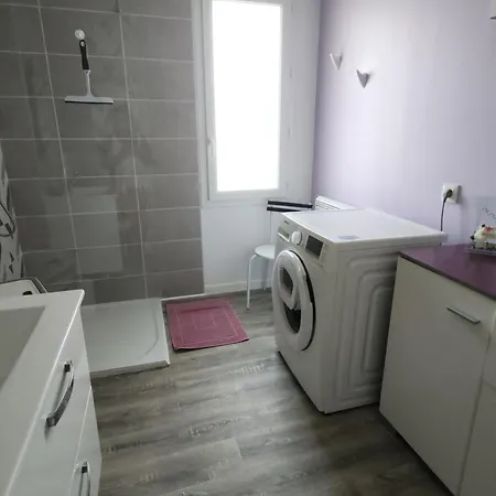 Proche Carcassonne Apartmán *